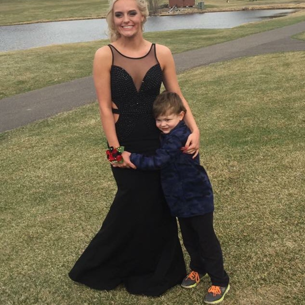 PROM DRESS